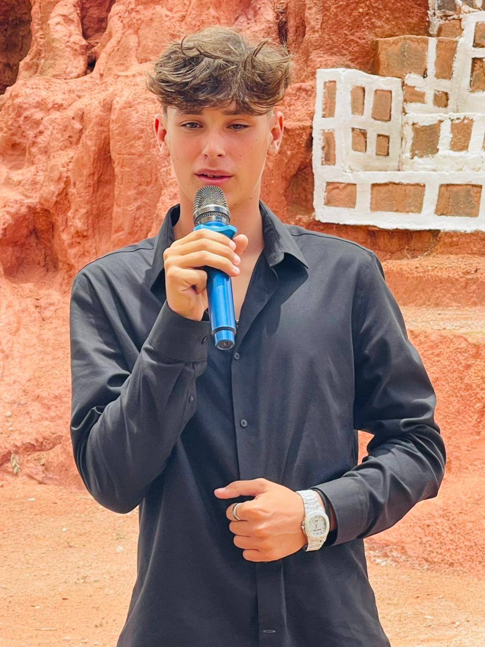 Terrain de football à 7 à Ampeka