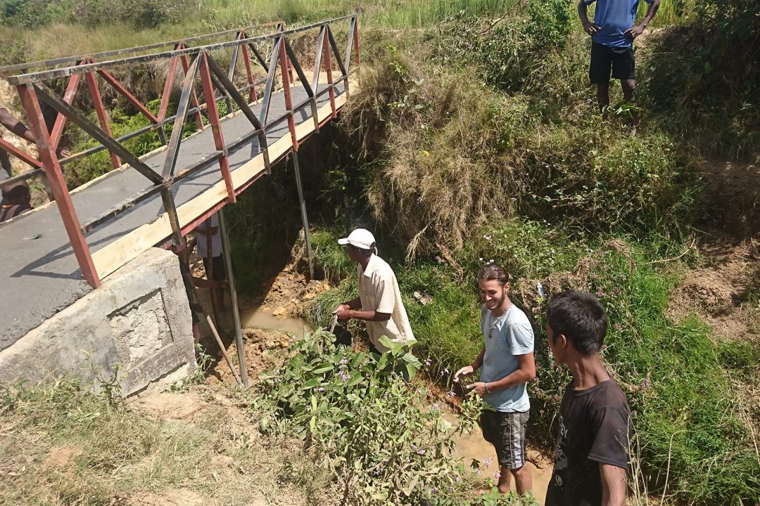 chantier construction ecole madagascar